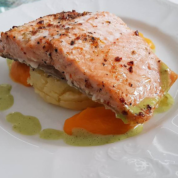 Ovenbaked salmon with mashed potatoes, Butternut squash and homemade vegetable mayonnaise