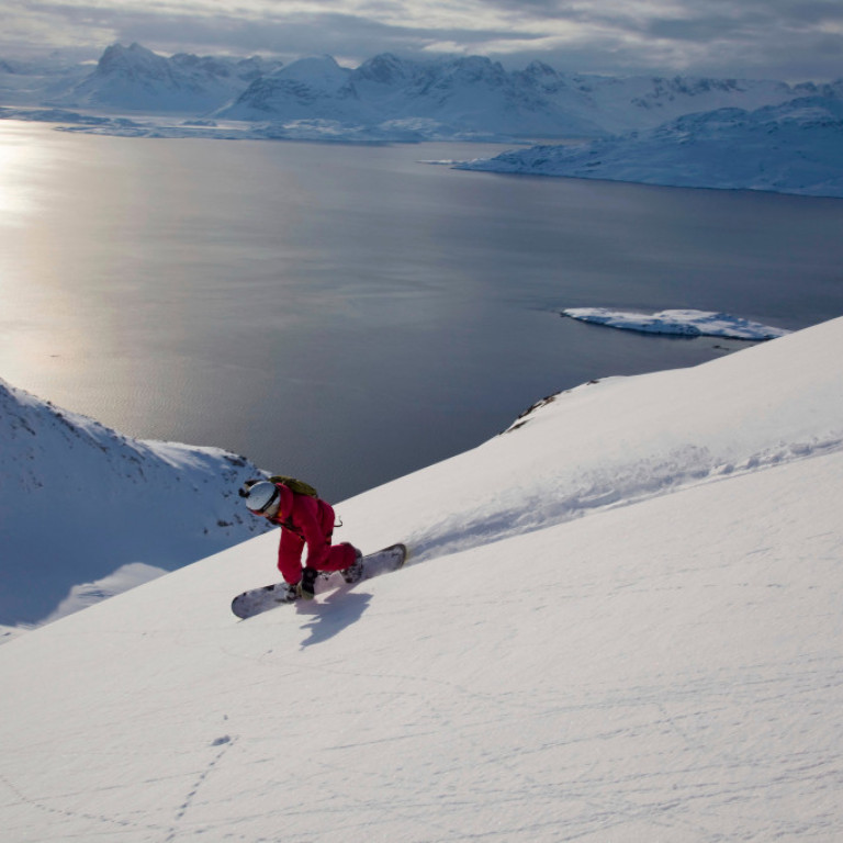 Heli snowboarding on the East Coast of Greenland is for sure one of the most amazing heli-skiing experiences available in this day and age hands down.