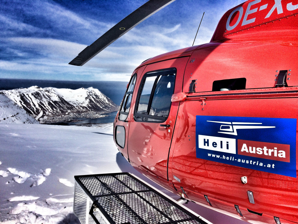 Arctic Heli Skiing Helicopter 