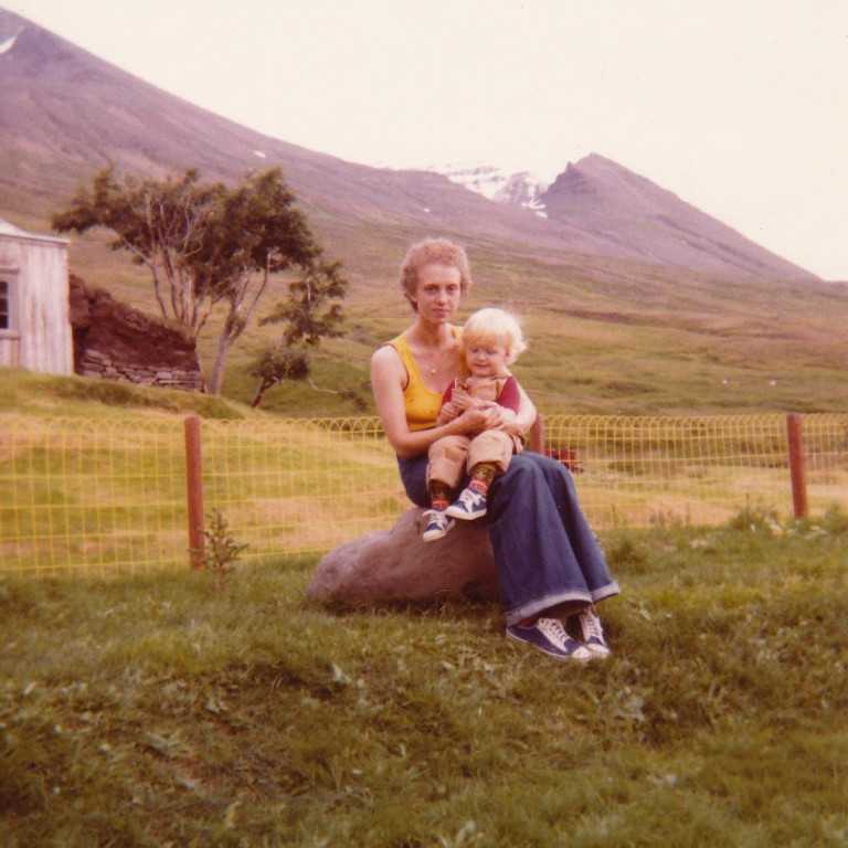 Anna Dóra and Jökull at Klængshóll
