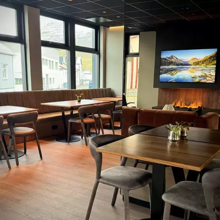 hvanndalir_lodge_restaurant_01