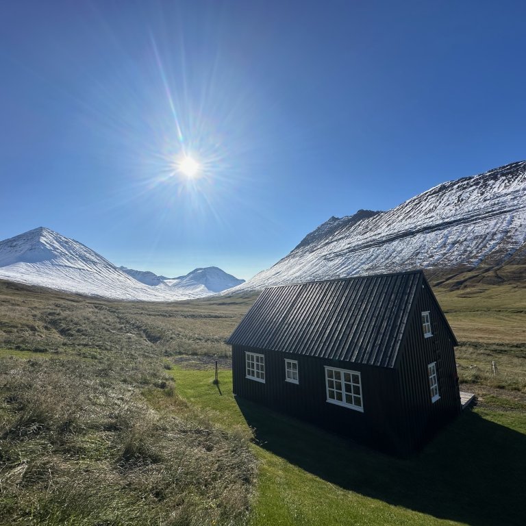 View of one of the guest cabins (2 apartments in each cabin, accommodating up to 4 guests)