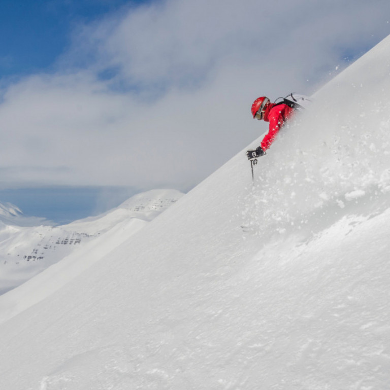 Skier on the Troll Peninsula ©Udo Bernhart