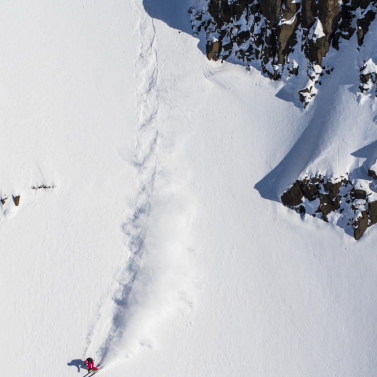Skier Sierra Quitquit making fresh tracks ©Mike Arzt